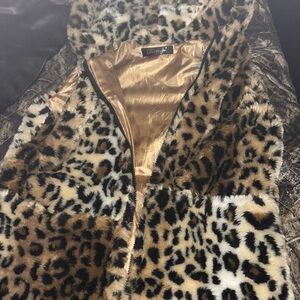 Leopard print vest